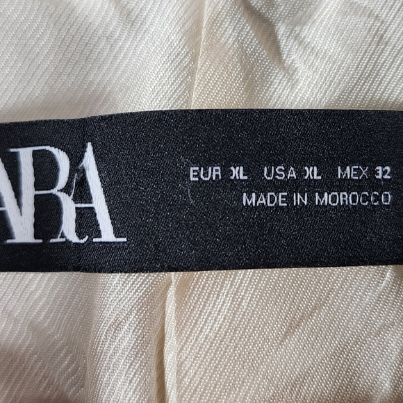 Zara Tweed Crop White Gold Button Blazer XL - Picture 6 of 6